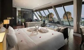 Stellar of the Seas cruises