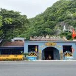 den-ang-van-va-chua-linh-quang