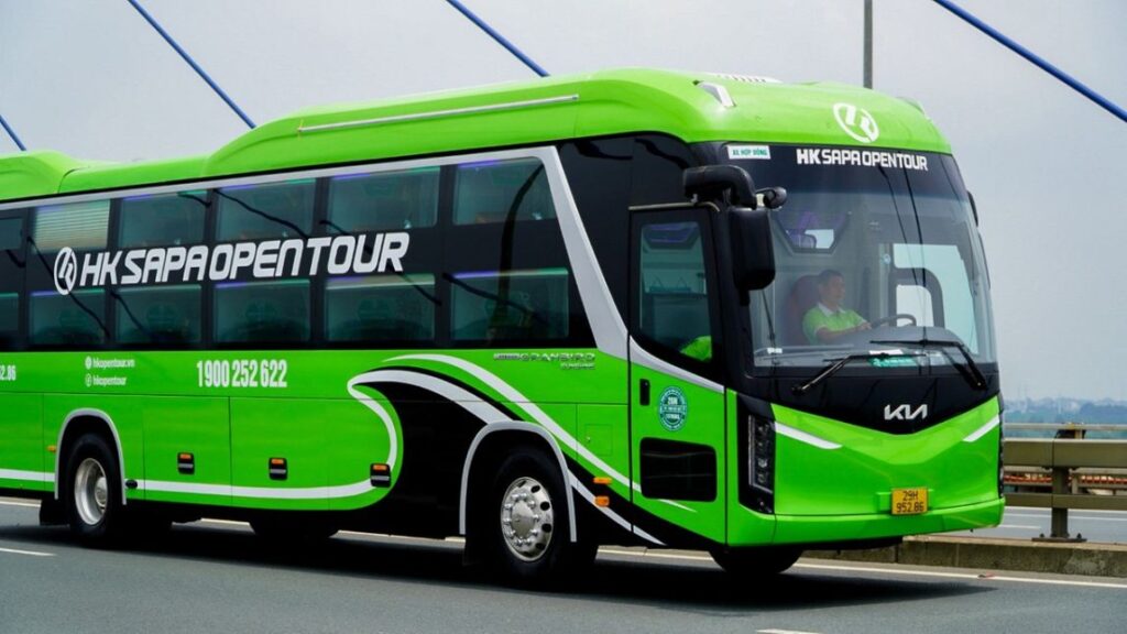 xe-hk-bus-di-hue (2)