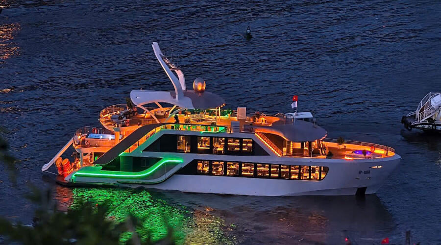 serenity-Grandeur-lan-ha