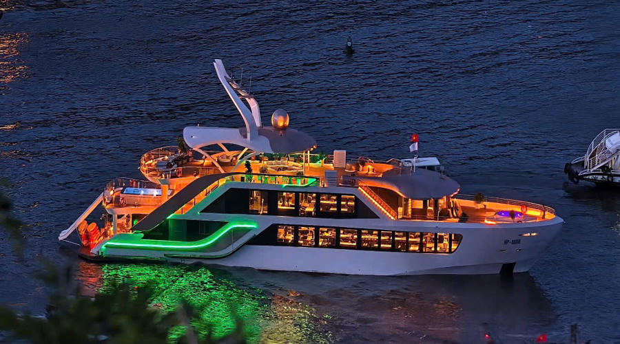 serenity-Grandeur-lan-ha