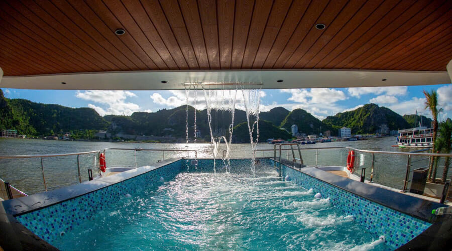 serenity-Grandeur-lan-ha