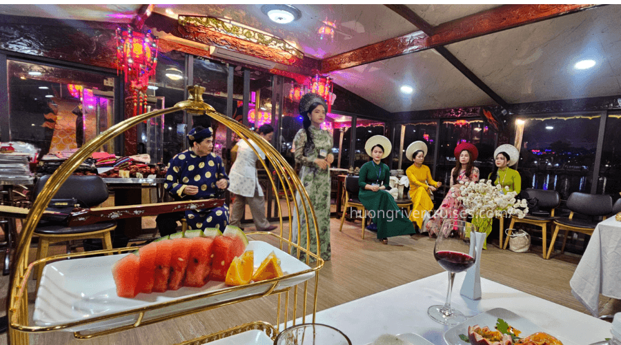 du-thuyen-song-huong-6